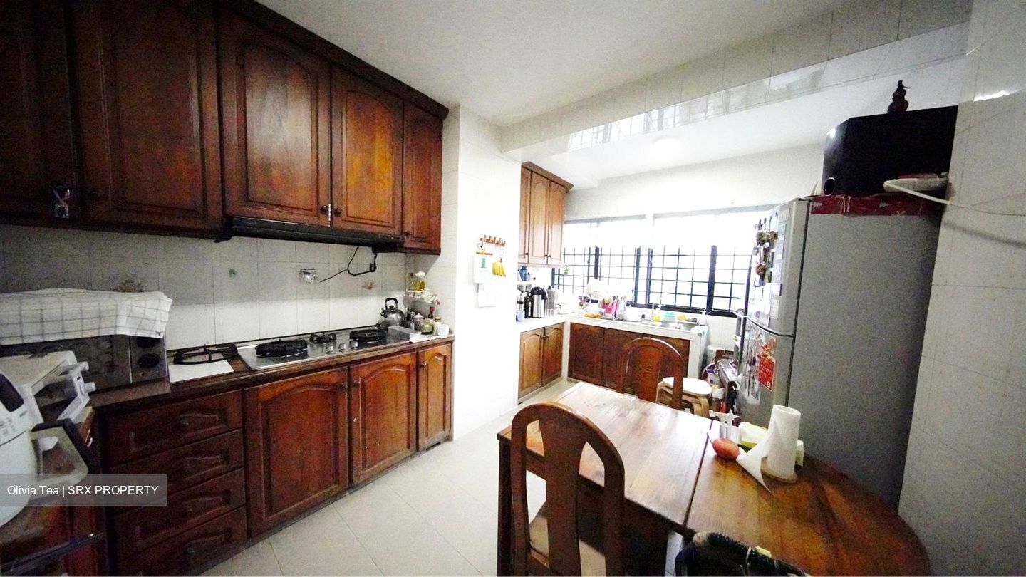 Pine Grove (D21), Condominium #436943611